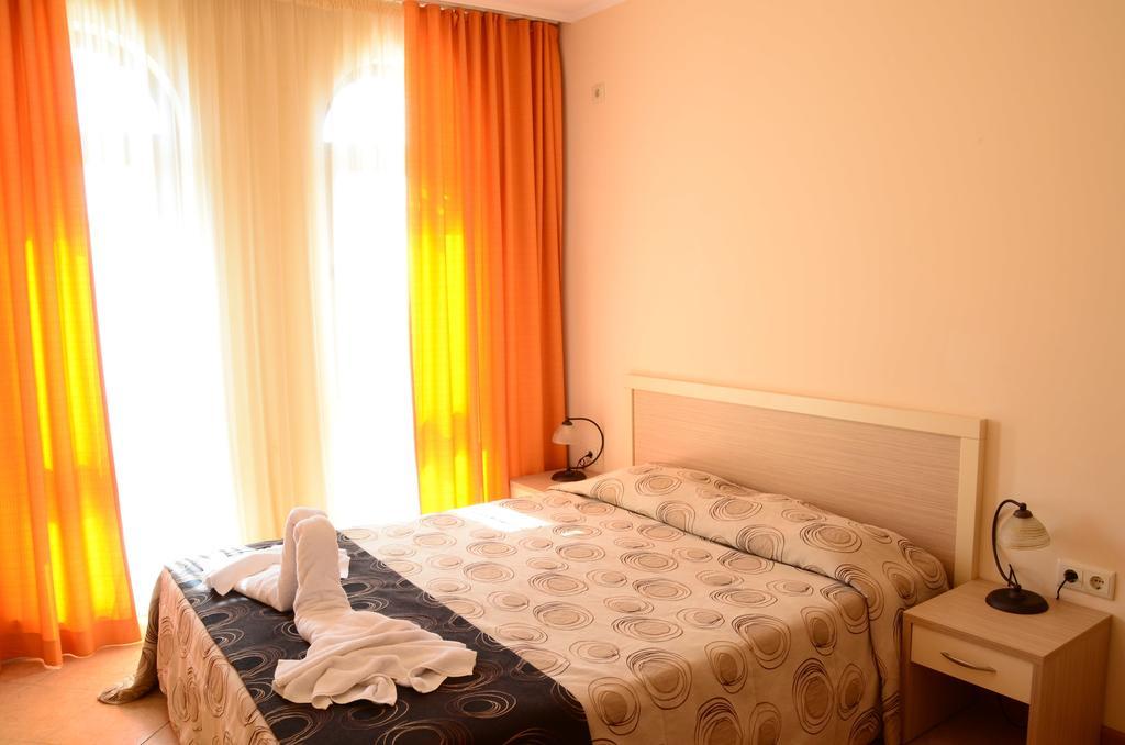 Royal Sun Aparthotel Sunny Beach Cameră foto